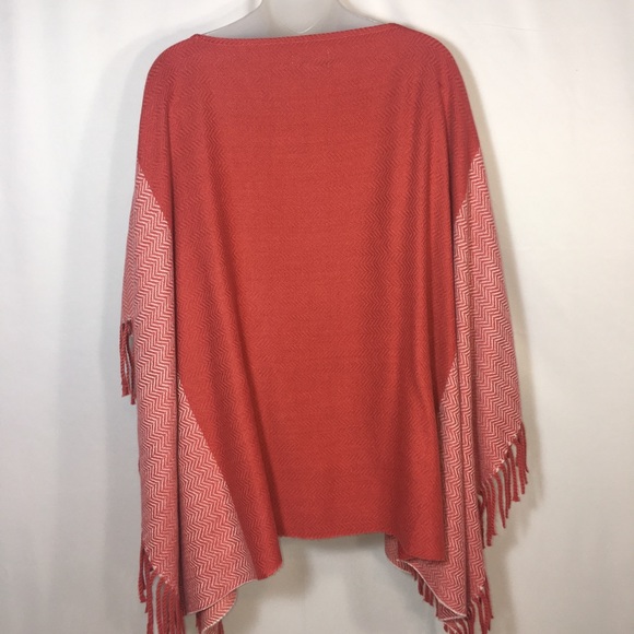 Universal Threads poncho orange rust color - Picture 3 of 5